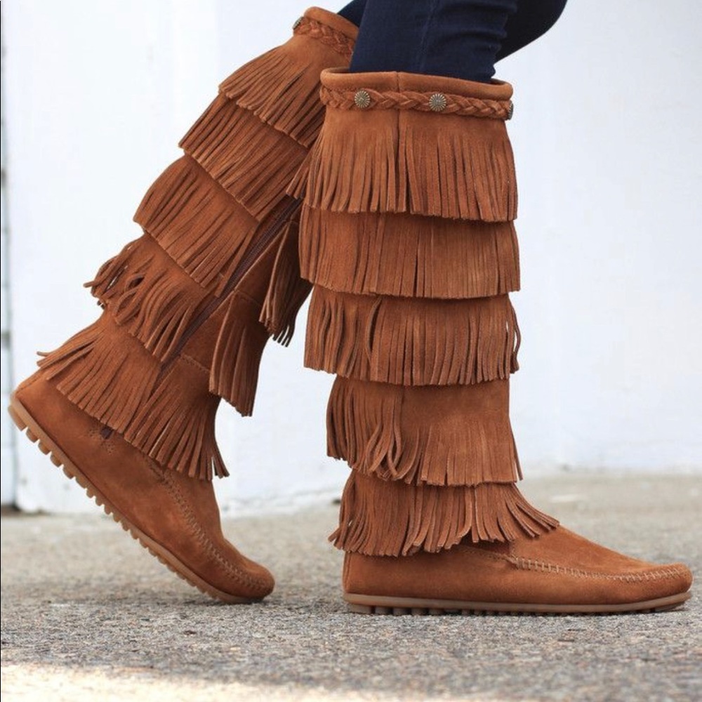 Minnetonka Moccasin 5 Layer Boots